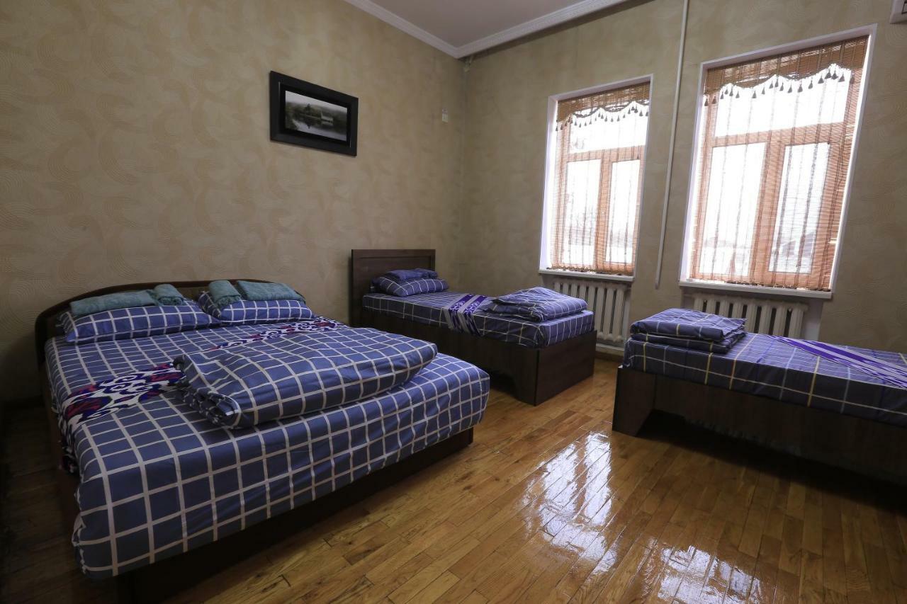 Yellow Hostel Dushanbe Exterior photo